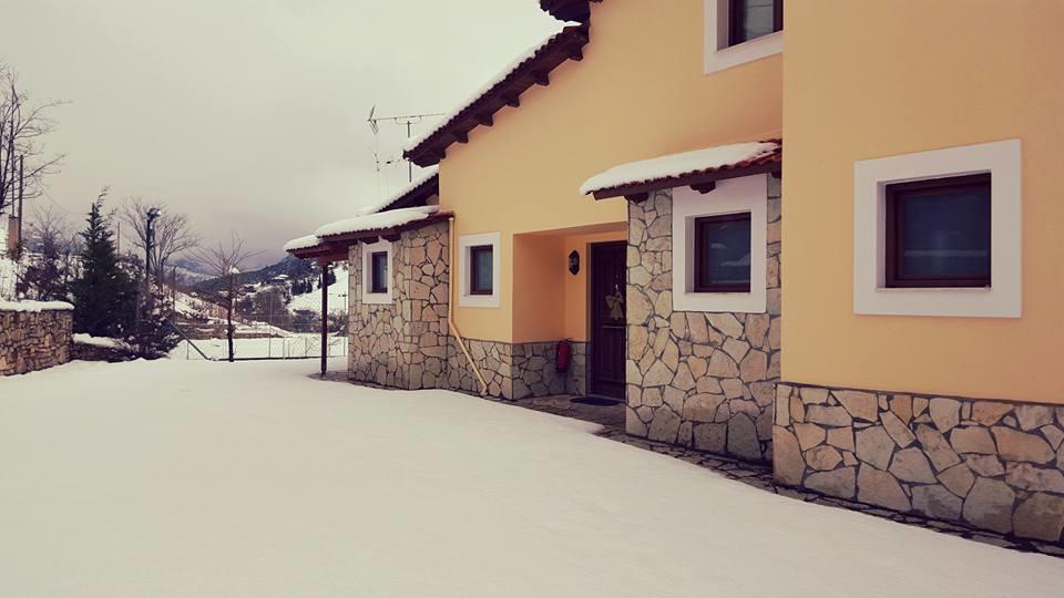 Guesthouse Mouses Kalavryta Dış mekan fotoğraf