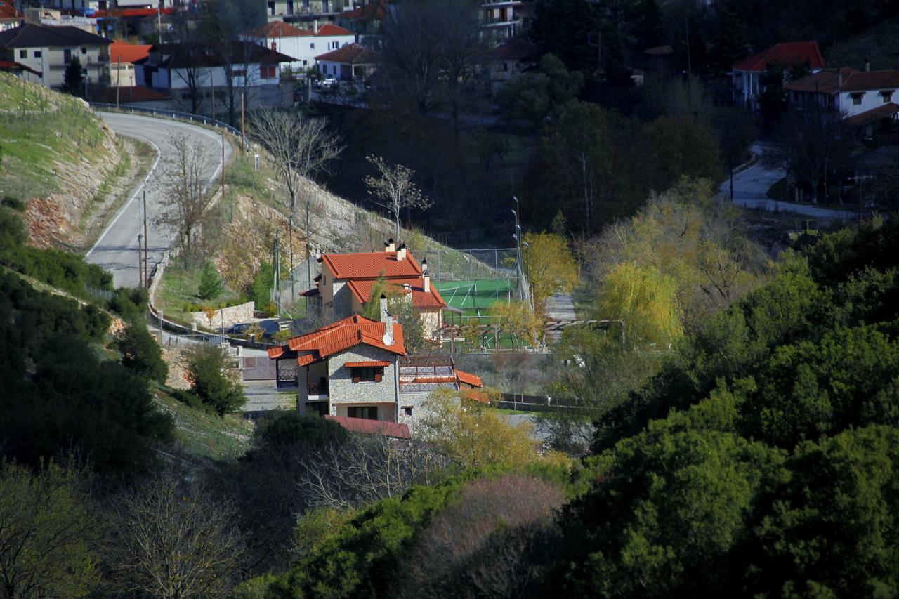 Guesthouse Mouses Kalavryta Dış mekan fotoğraf